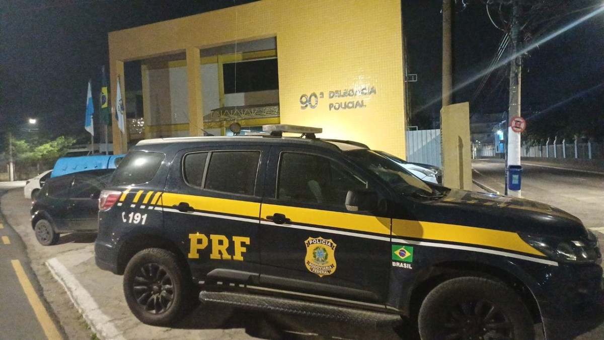 PRF prende homem com mandado por associa&ccedil;&atilde;o criminosa e estelionato
