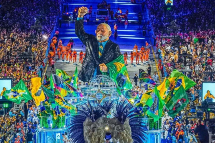 TSE aceita a&ccedil;&atilde;o de Fl&aacute;vio Bolsonaro contra Lula por desfile de escola de samba