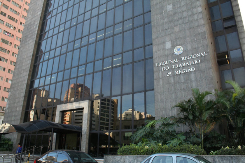 Audi&ecirc;ncia p&uacute;blica na C&acirc;mara debate d&eacute;ficit de pessoal no TRT‑2
