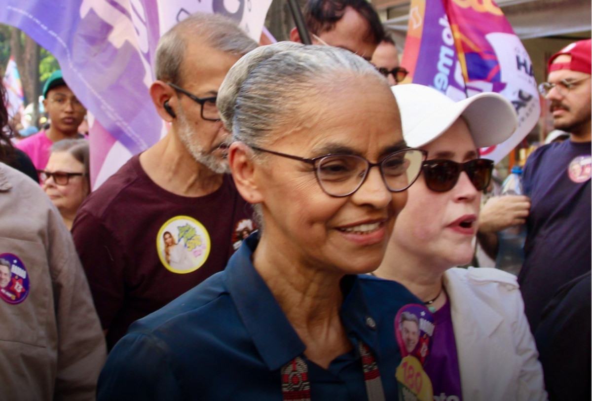Marina Silva sofre tentativa de agress&atilde;o durante ato de campanha em SP