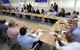 Encontro prop&otilde;e cria&ccedil;&atilde;o de hub de tecnologia para integrar a RMC