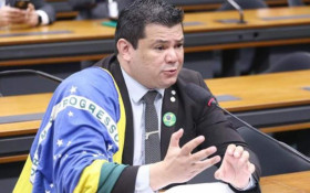 STF aceita den&uacute;ncia contra deputado que disse desejar morte de Lula