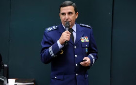 Ex‑comandante da FAB diz que Brasil viveu risco de golpe ap&oacute;s derrota de Bolsonaro