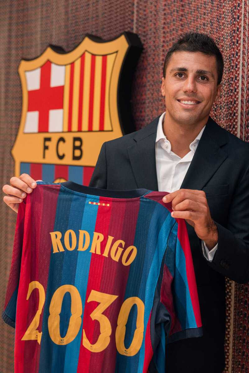Barcelona anuncia contrata&ccedil;&atilde;o de Rodri, craque da Copa do Mundo
