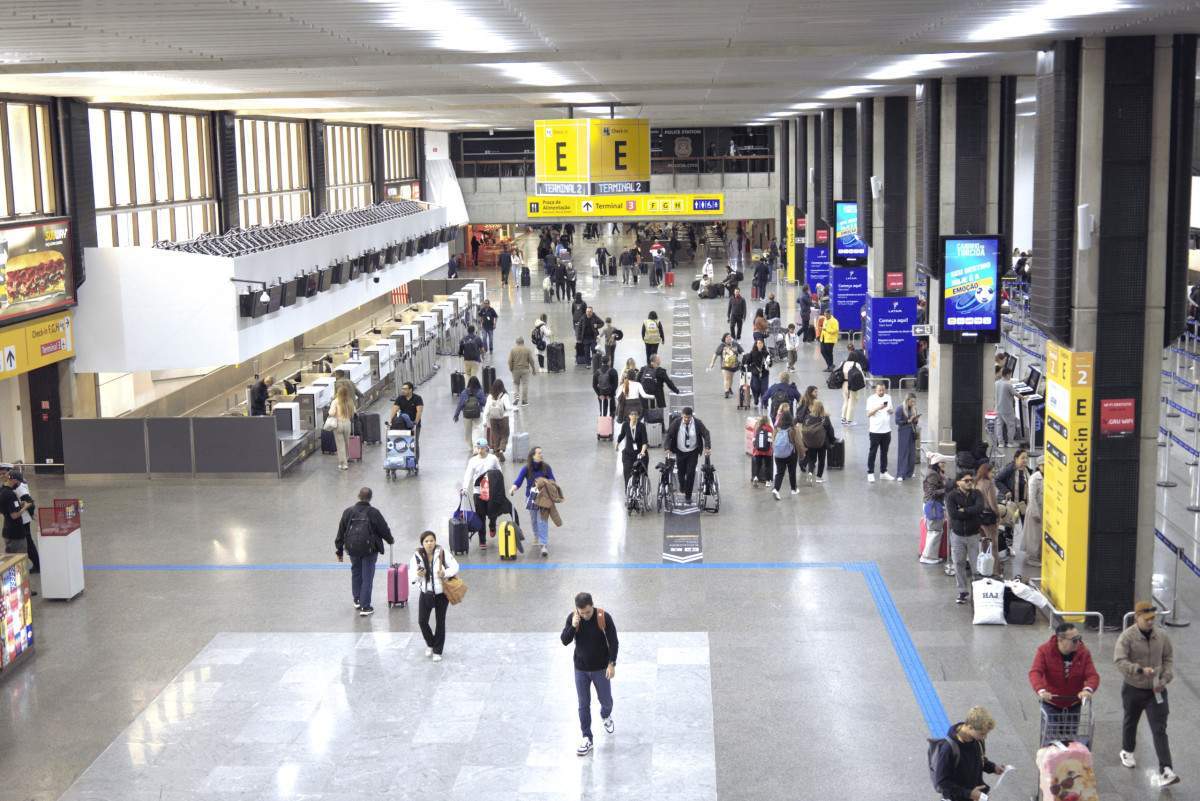 Brasil se aproxima de 6 milh&otilde;es de turistas
