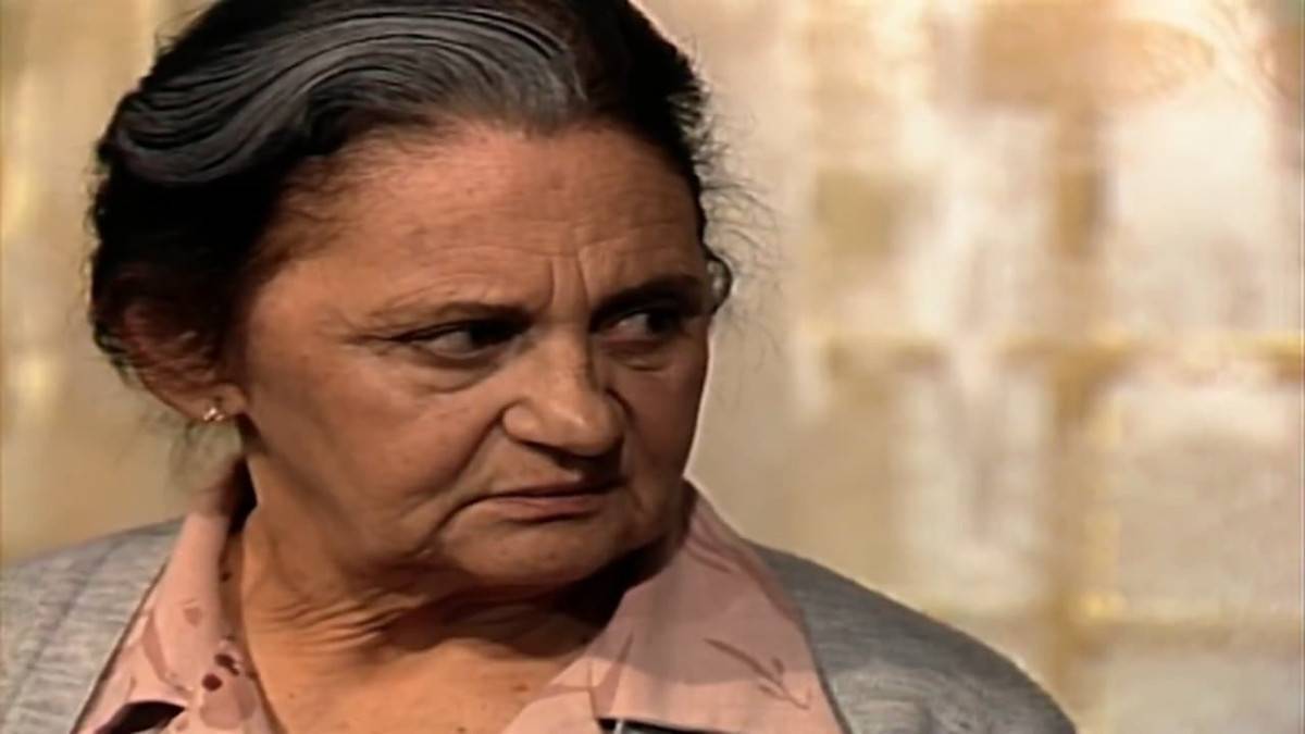 Isaura, de Mulheres de Areia (1993)