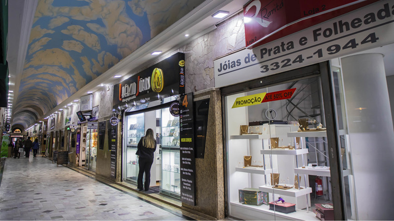 Em 2026, a cada hora, dez novas empresas foram abertas em Curitiba