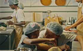 'P&atilde;o doce', a iguaria neorrealista em p&iacute;lula