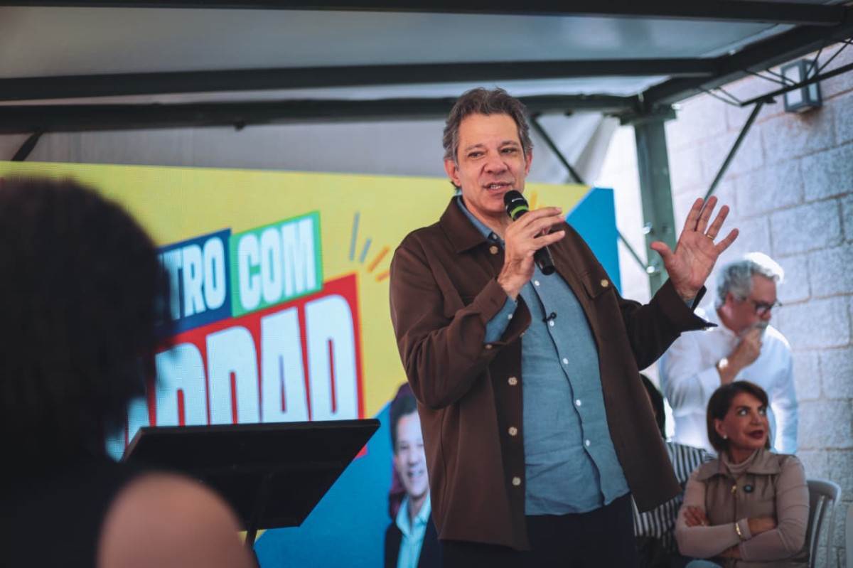 Trem intercidades Campinas‑SP e t&uacute;nel Santos‑Guaruj&aacute; s&oacute; se viabilizaram por causa do PAC e BNDES, afirma Haddad