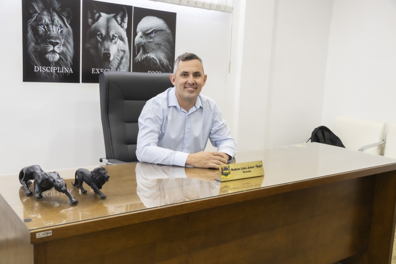 Bobi assume presid&ecirc;ncia da C&acirc;mara de Taubat&eacute;