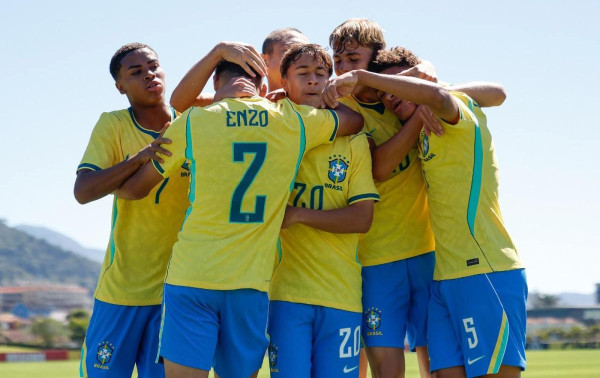 Seleção Brasileira Sub-15 vence o Uruguai por 4×0 na Granja Comary