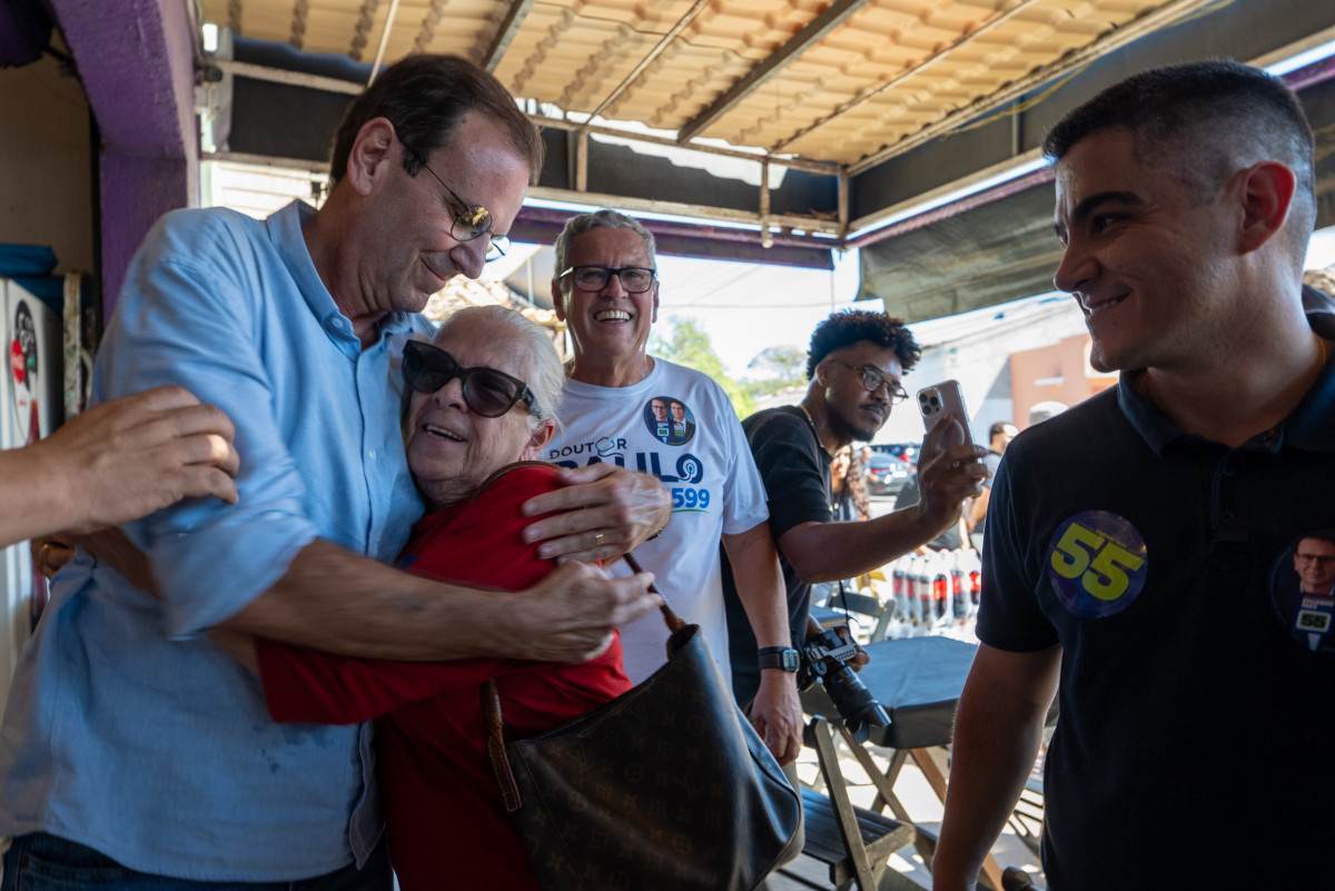 Eduardo Paes pretende melhoraro Aeroporto de Cabo Frio