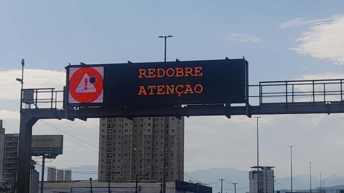 Obras na subida da Serra restringem caminh&otilde;es at&eacute; o dia 03 de setembro