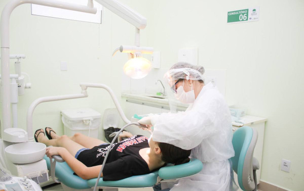 Mutir&atilde;o busca zerar fila por procedimentos odontol&oacute;gicos