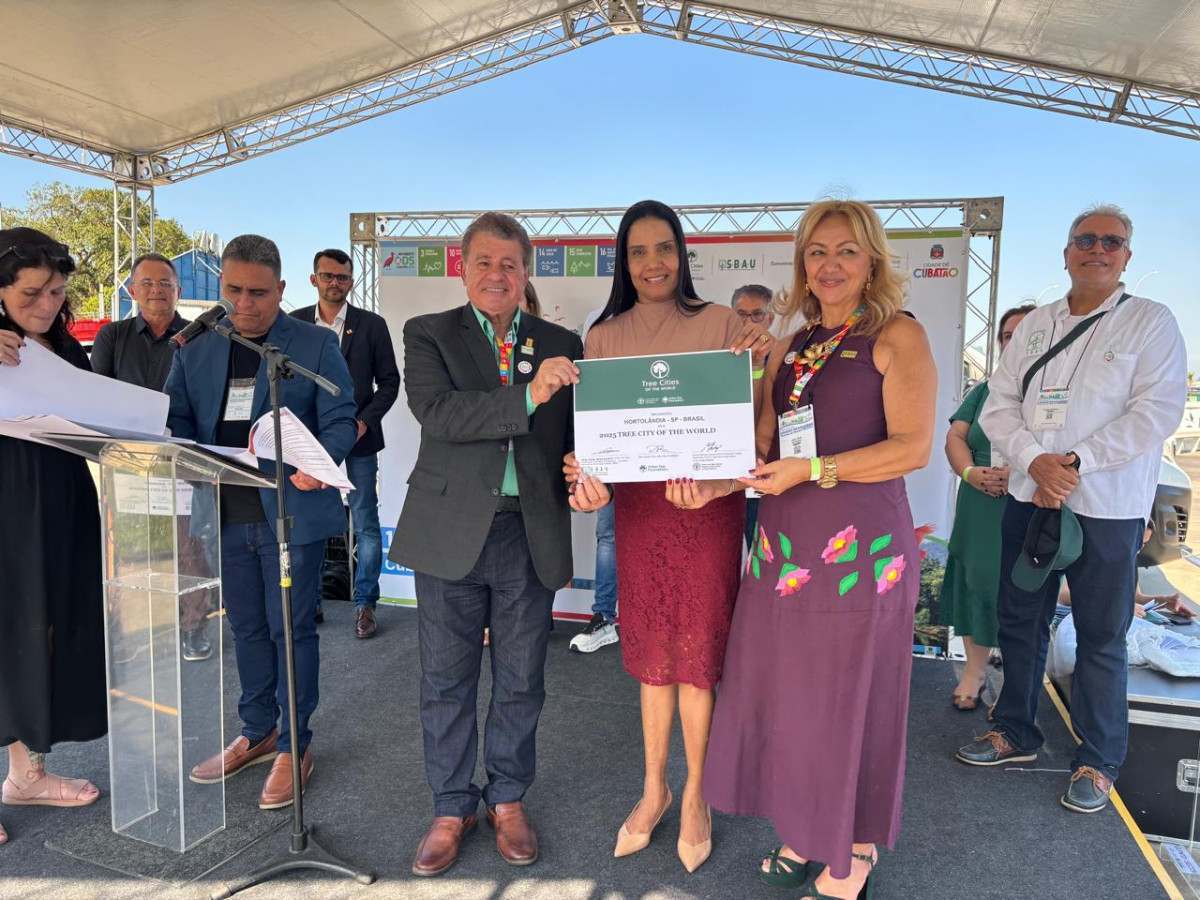 Pela 4&ordf; vez, Hortol&acirc;ndia recebe acertifica&ccedil;&atilde;o Cidade &Aacute;rvore do Mundo