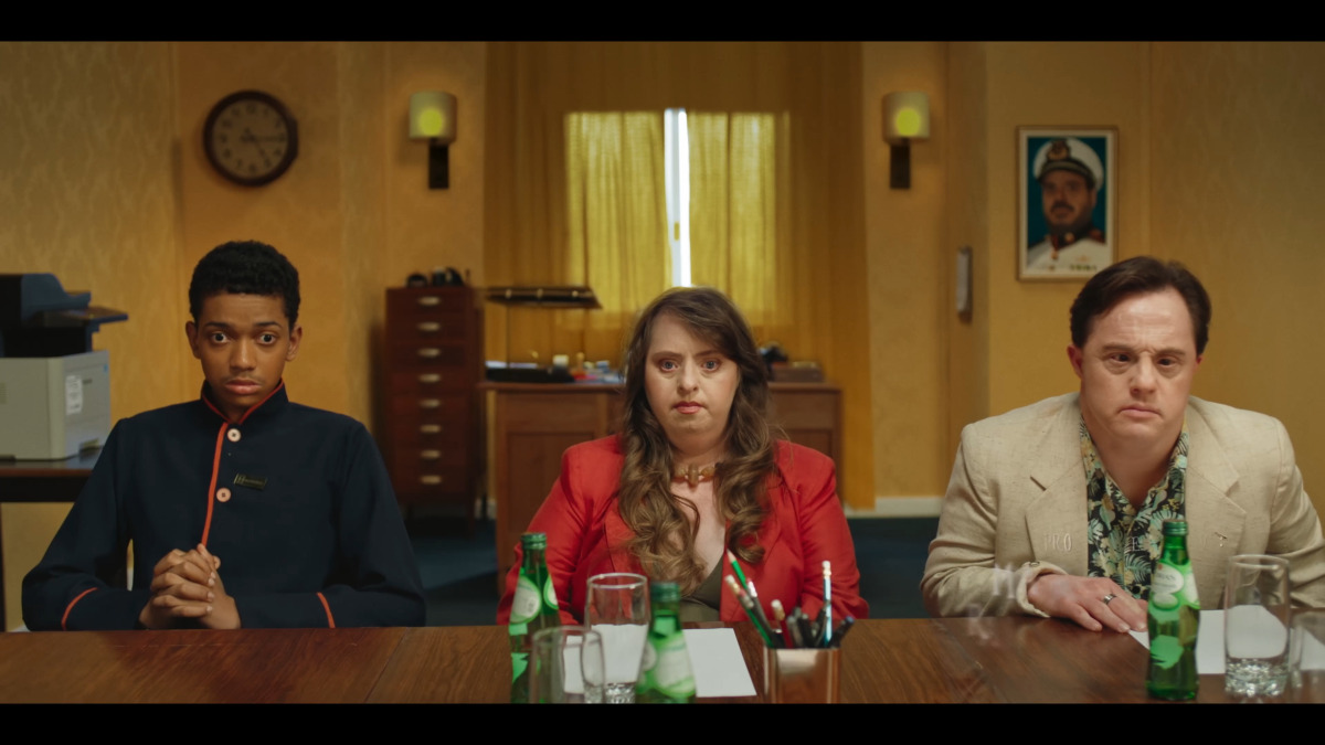 Cenas de Colegas e o Herdeiro, de Marcelo Galvão. Filme estreou nos cinemas dia 13 de agosto