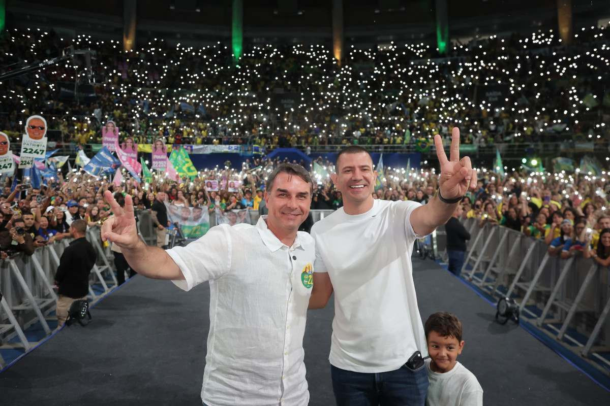 Douglas Ruas lan&ccedil;a oficialmente candidatura no Maracan&atilde;zinho