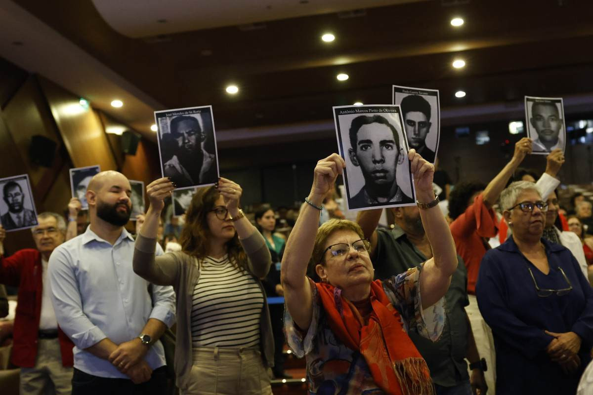Mobiliza&ccedil;&atilde;o coleta DNA de parentes de desaparecidos