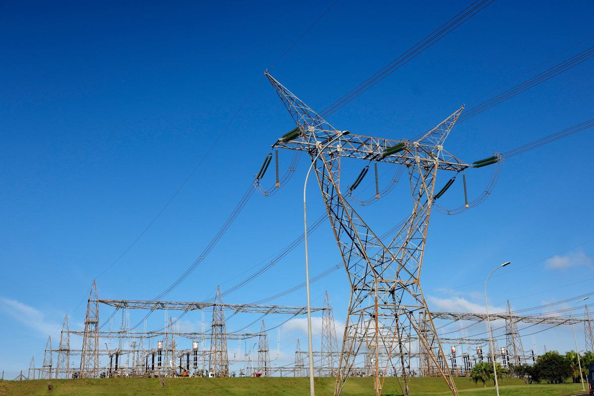ONS suspende gera&ccedil;&atilde;o excedente de energia