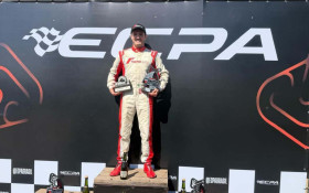 Piloto Daniel Mageste bate recorde e vence corrida da F&oacute;rmula Inter