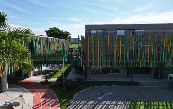 Feira de Universidades e Carreiras re&uacute;ne mais de 100 insitui&ccedil;&otilde;es de ensino