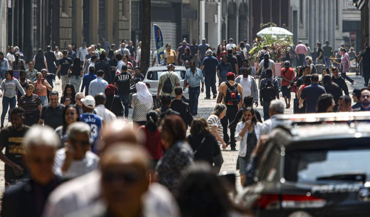 Mercado reduz proje&ccedil;&atilde;o para crescimento da economia em 2026