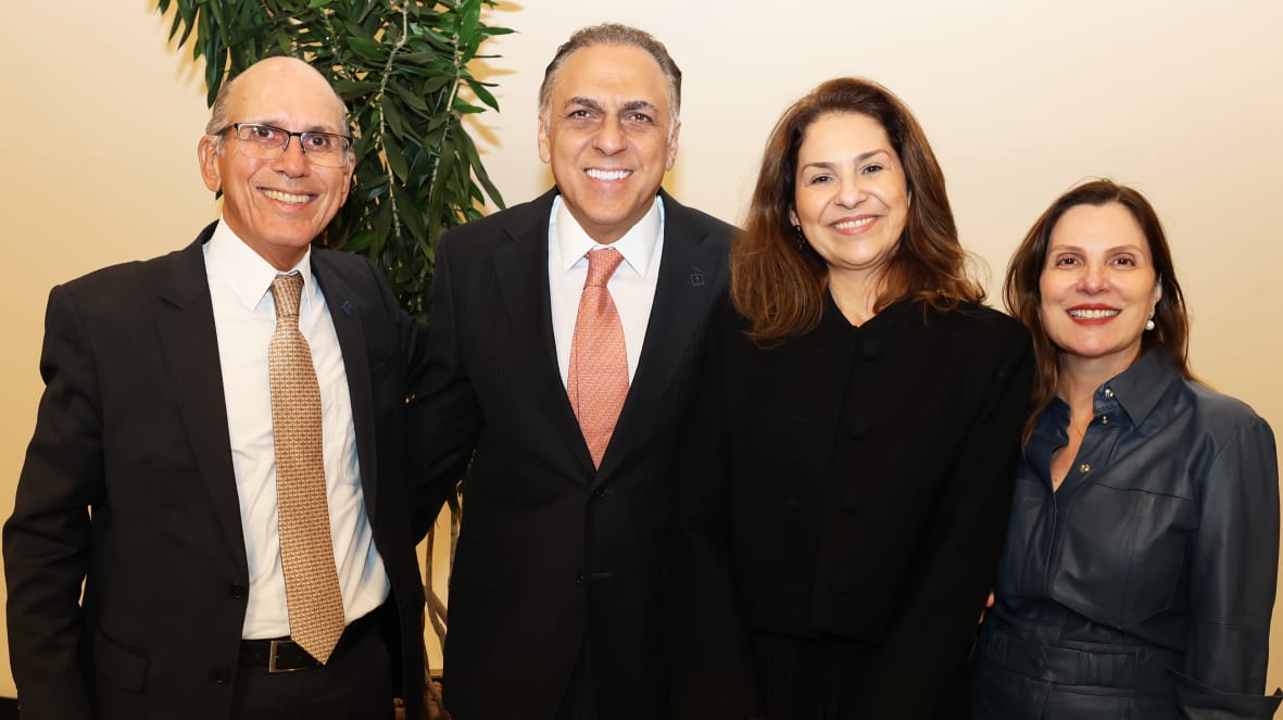 Os desembargadores Fernando Fernandy e Marcelo Buhatem com a juíza Rita de Cássia Vergette e a desembargadora Maria Helena Machado