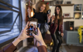 TikTok &eacute; multado em R$ 153,7 milh&otilde;es por falhas com menores