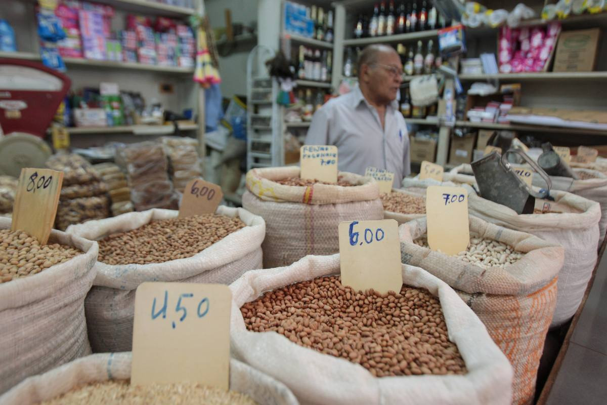 Pr&eacute;via da infla&ccedil;&atilde;o fica em 0,40%, a menor desde 2022