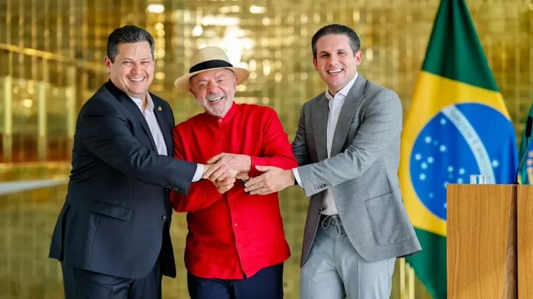 Acordo entre Planalto e Congresso destrava cinco pautas