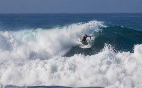 Mundial de Kneeboard refor&ccedil;a Saquarema como capital do surfe no estado