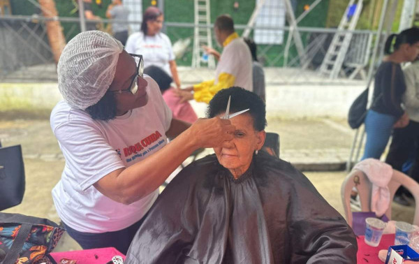 Prefeitura promove a&ccedil;&atilde;o social em Casas de Conviv&ecirc;ncia