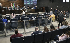 Guarulhos aprova propostas e analisa projetos