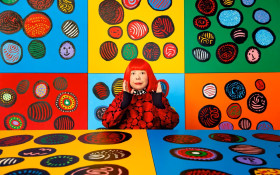 Yayoi Kusama morre aos 97 anos e deixa legado na arte e na moda