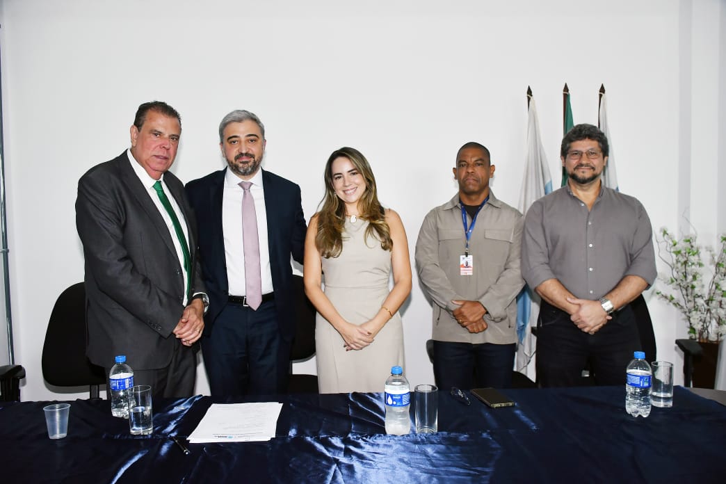 Procuradoria‑Geral de Nova Igua&ccedil;u empossa nova procuradora
