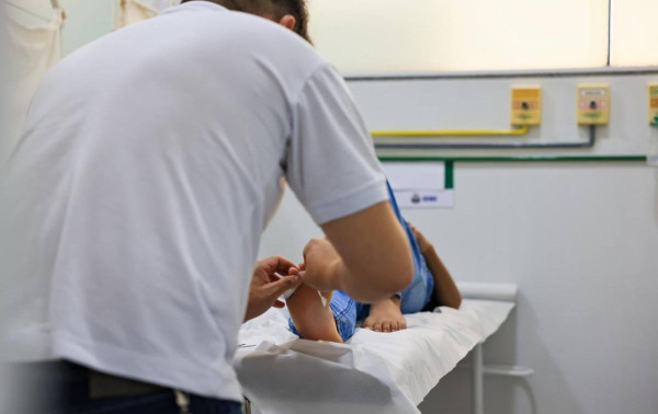 Quedas e queimaduras s&atilde;o maior causa de interna&ccedil;&atilde;o de crian&ccedil;as