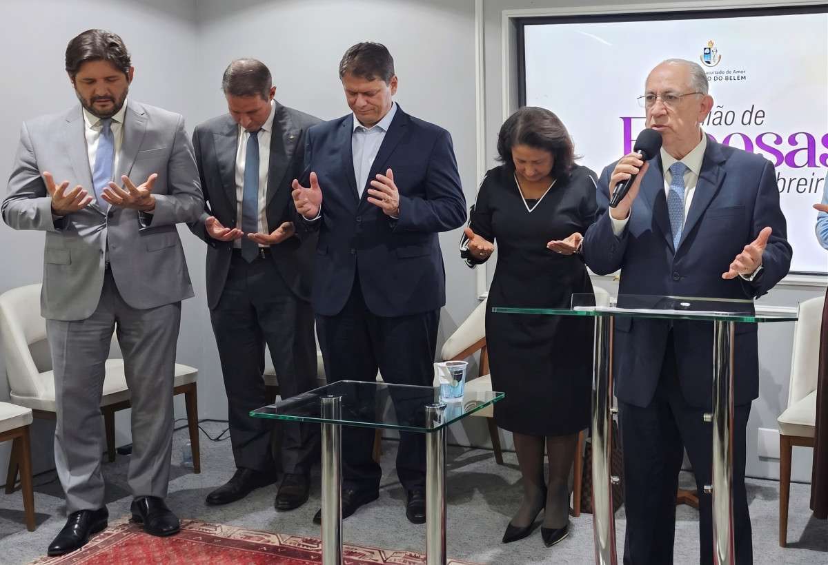 Tarc&iacute;sio &eacute; multado por propaganda eleitoral na Assembleia de Deus