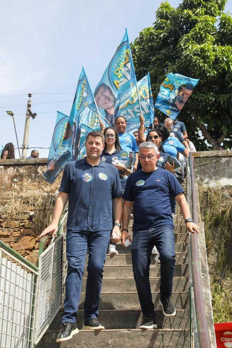 Em Vassouras, Tutuca inaugura comit&ecirc; de campanha e realiza caminhada pelas ruas