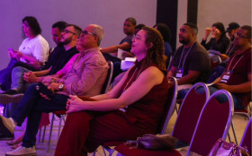 Prefeitura prepara finalistas da Seletiva Angra Expo 2026 no Projeto Al&eacute;m do Palco