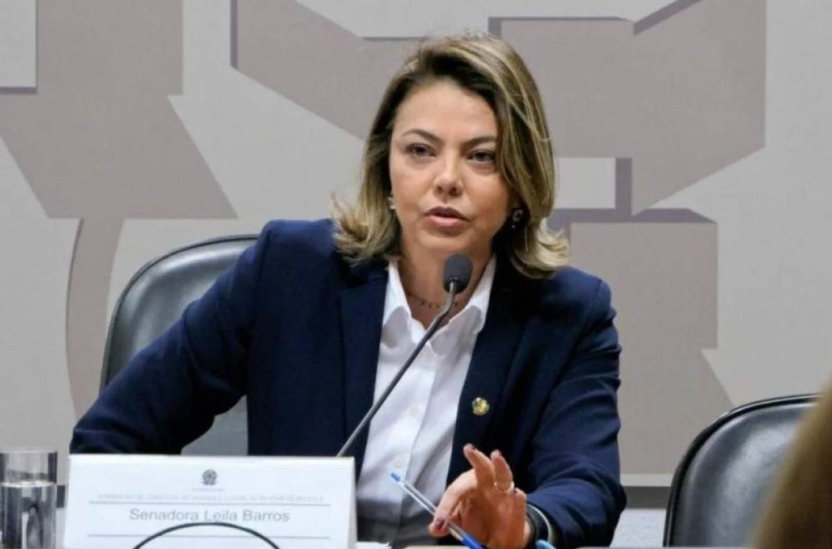 Vota&ccedil;&atilde;o da "taxa das blusinhas" &eacute; adiada por falta de acordo