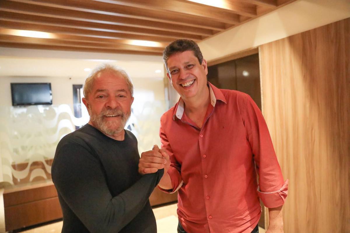 Lula abre exce&ccedil;&atilde;o e prestigia candidaturas de M&aacute;rcio Mac&ecirc;do e Mois&eacute;s Selerges