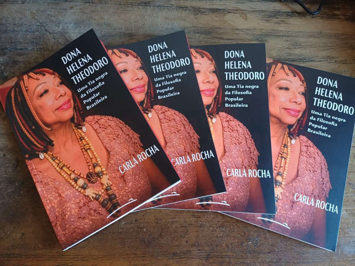 Biblioteca Parque Estadual far&aacute; lan&ccedil;amento da biografia de Helena Theodoro