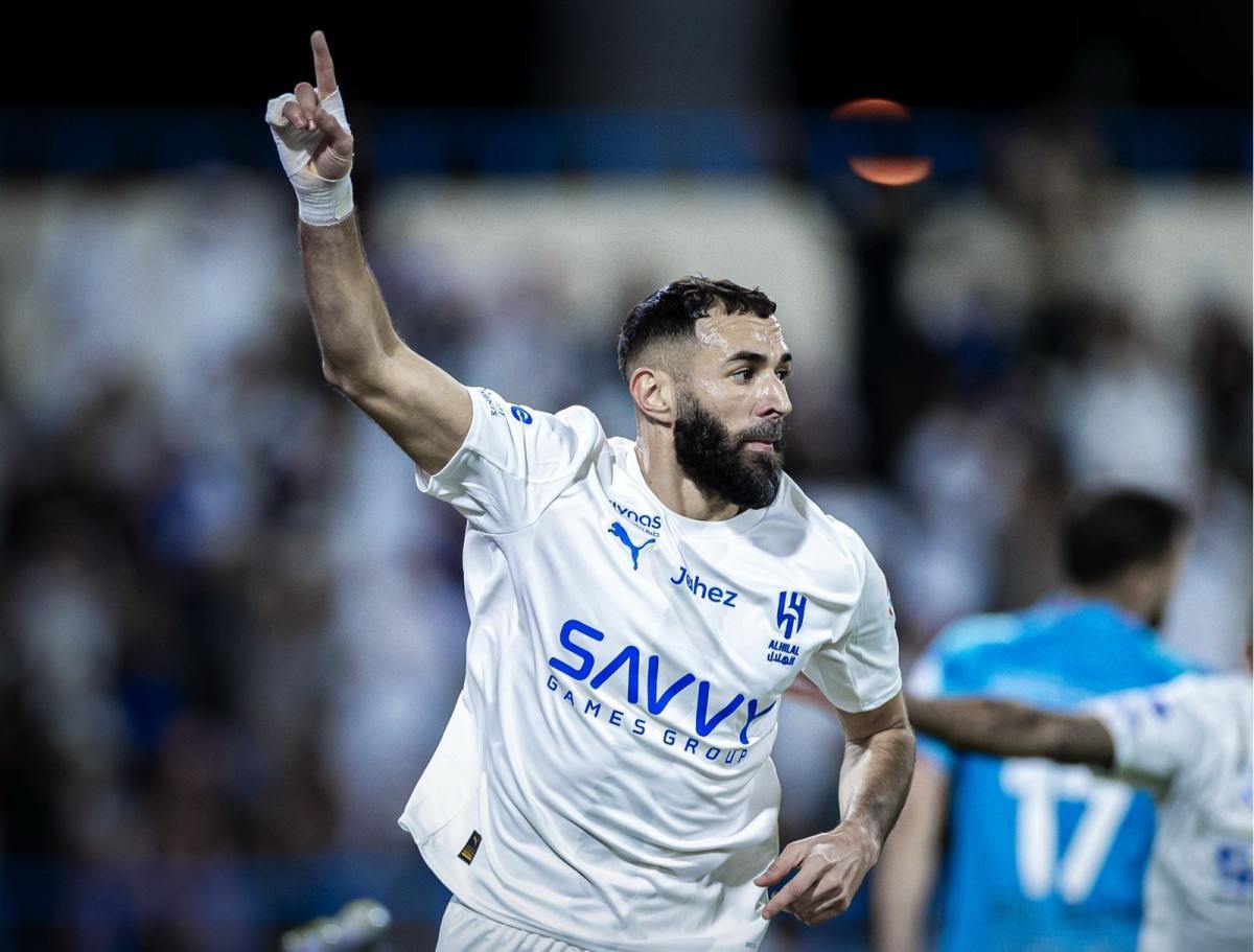 Benzema tem futuro indefinido no futebol saudita