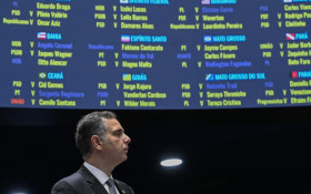 Com sa&iacute;da de Bruno Dantas, Senado aprova Rodrigo Pacheco ao TCU