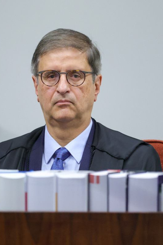Delegados da PF pedem que Gonet alegue impedimento para atuar no Caso Master