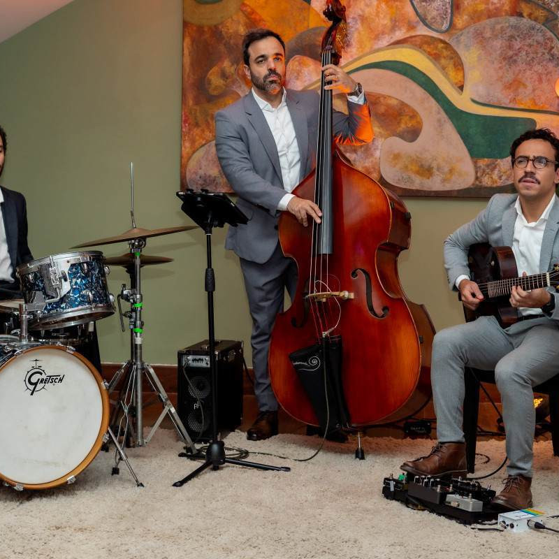 A banda We Jazz animou a noite com blues, jazz e bossa nova