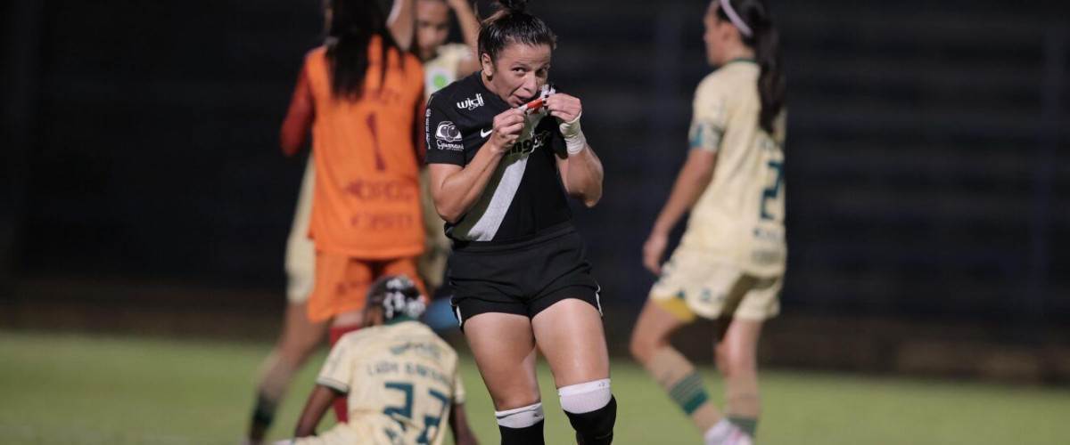Vasca&iacute;nas largam na frente no Brasileir&atilde;o A2