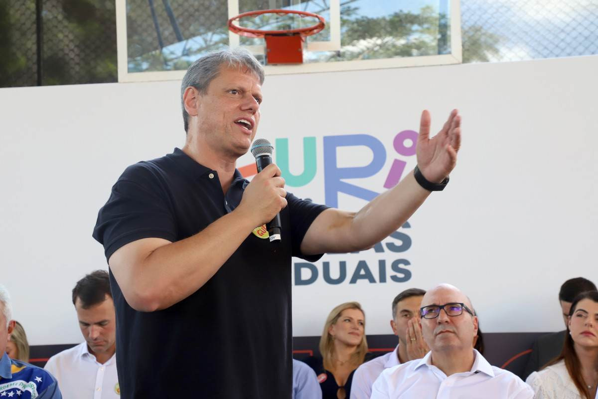 Tarc&iacute;sio engata sequ&ecirc;ncia de aus&ecirc;ncias em sabatinas e acende debate sobre t&aacute;tica eleitoral