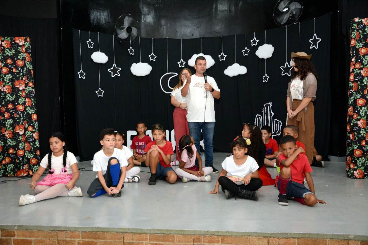 'Leiturar' celebra 10 anos de incentivo &agrave; leitura em Barra Mansa