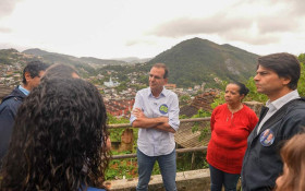 Eduardo Paes diz que far&aacute; centros de monitoramento &agrave; catastrofes